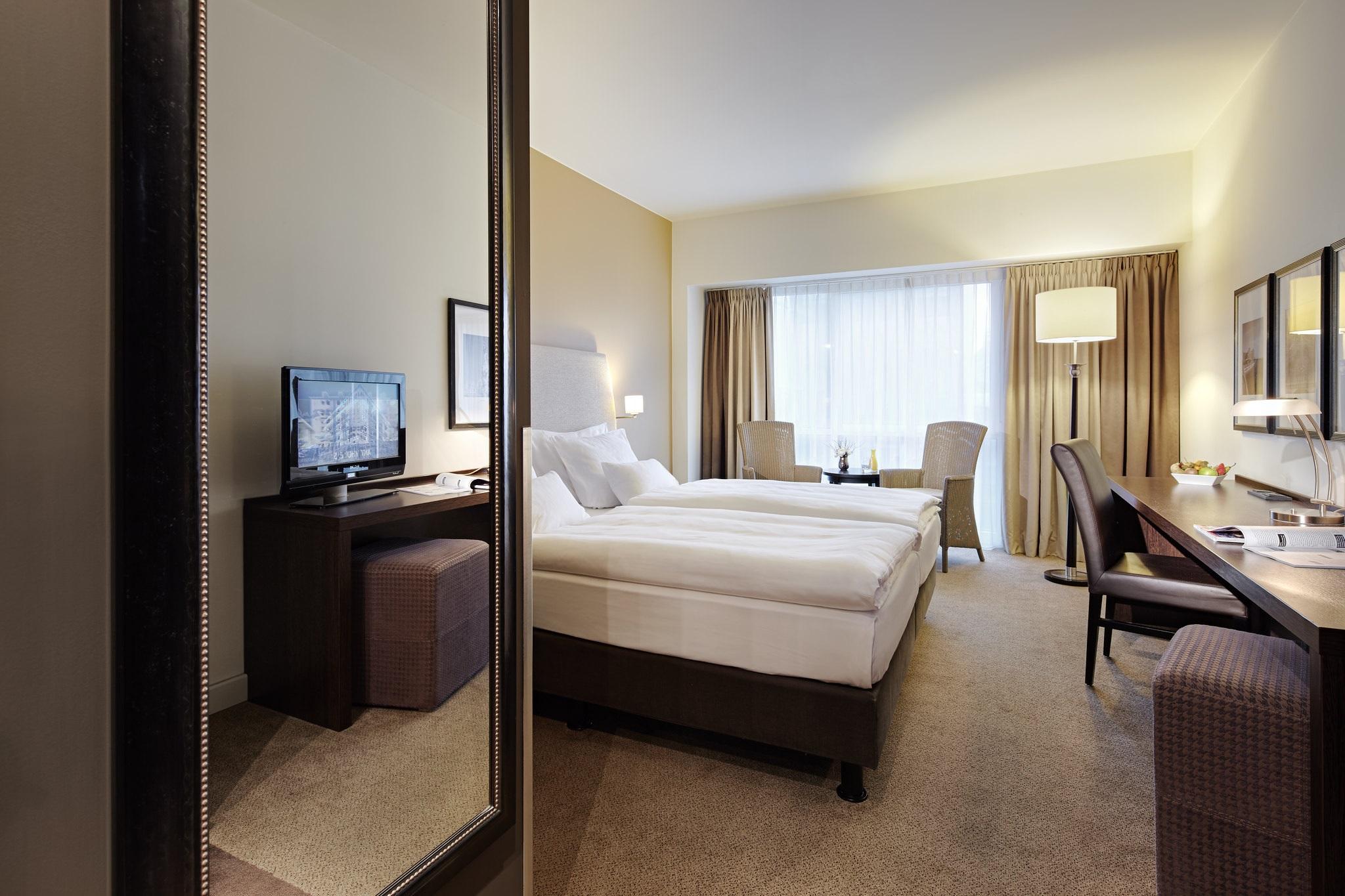 ลินด์เนอร์ เวิลด์เทรดเซ็นเตอร์ โฮเต็ล แอนด์ ซิตี้ ลอดจ์ Hotel แอนต์เวิร์ป ภายนอก รูปภาพ