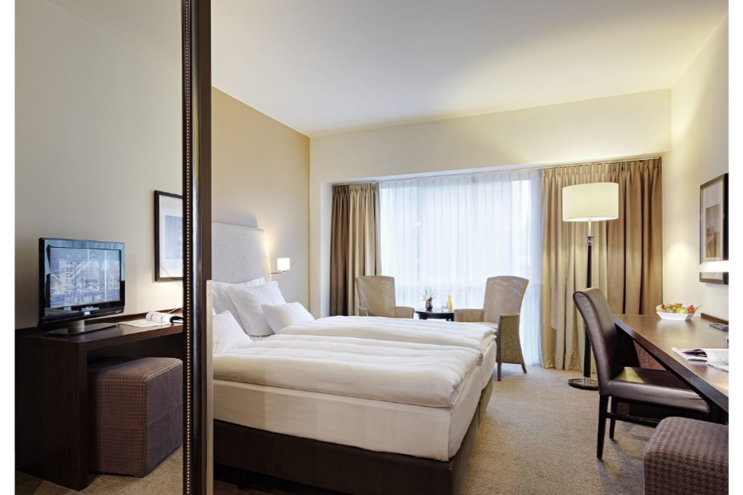 ลินด์เนอร์ เวิลด์เทรดเซ็นเตอร์ โฮเต็ล แอนด์ ซิตี้ ลอดจ์ Hotel แอนต์เวิร์ป ภายนอก รูปภาพ
